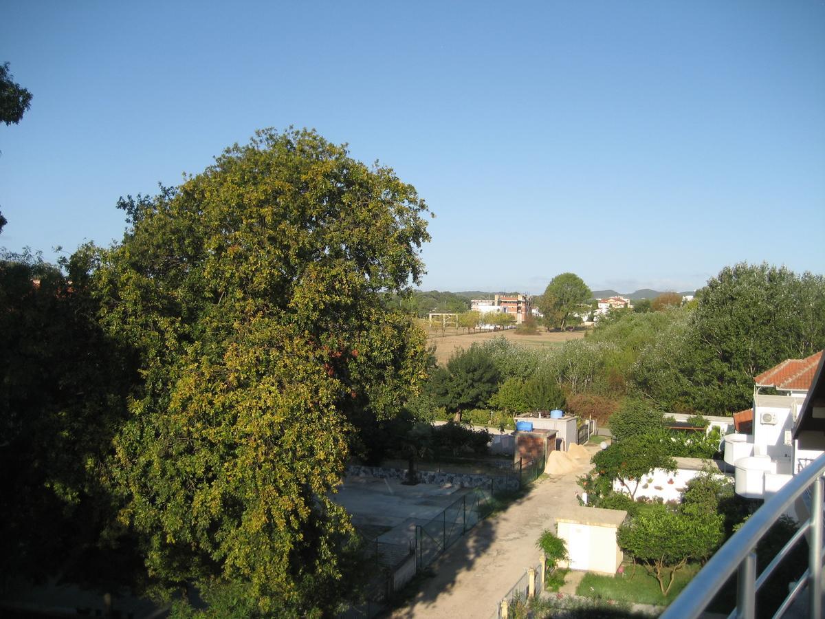 Guest House Vila Mimoza Ulcinj Exterior photo